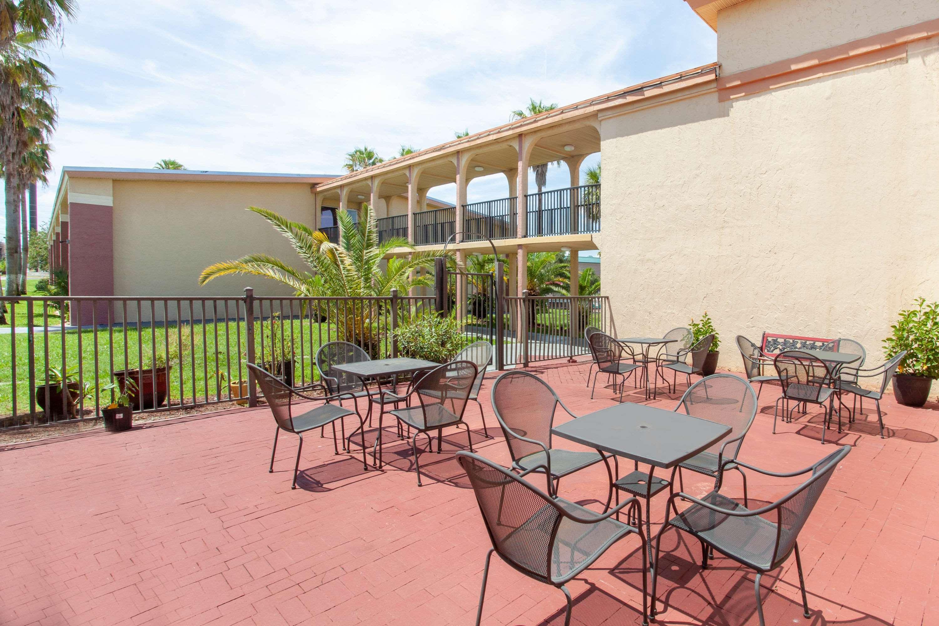 Ramada By Wyndham Davenport Orlando South Ξενοδοχείο Εξωτερικό φωτογραφία